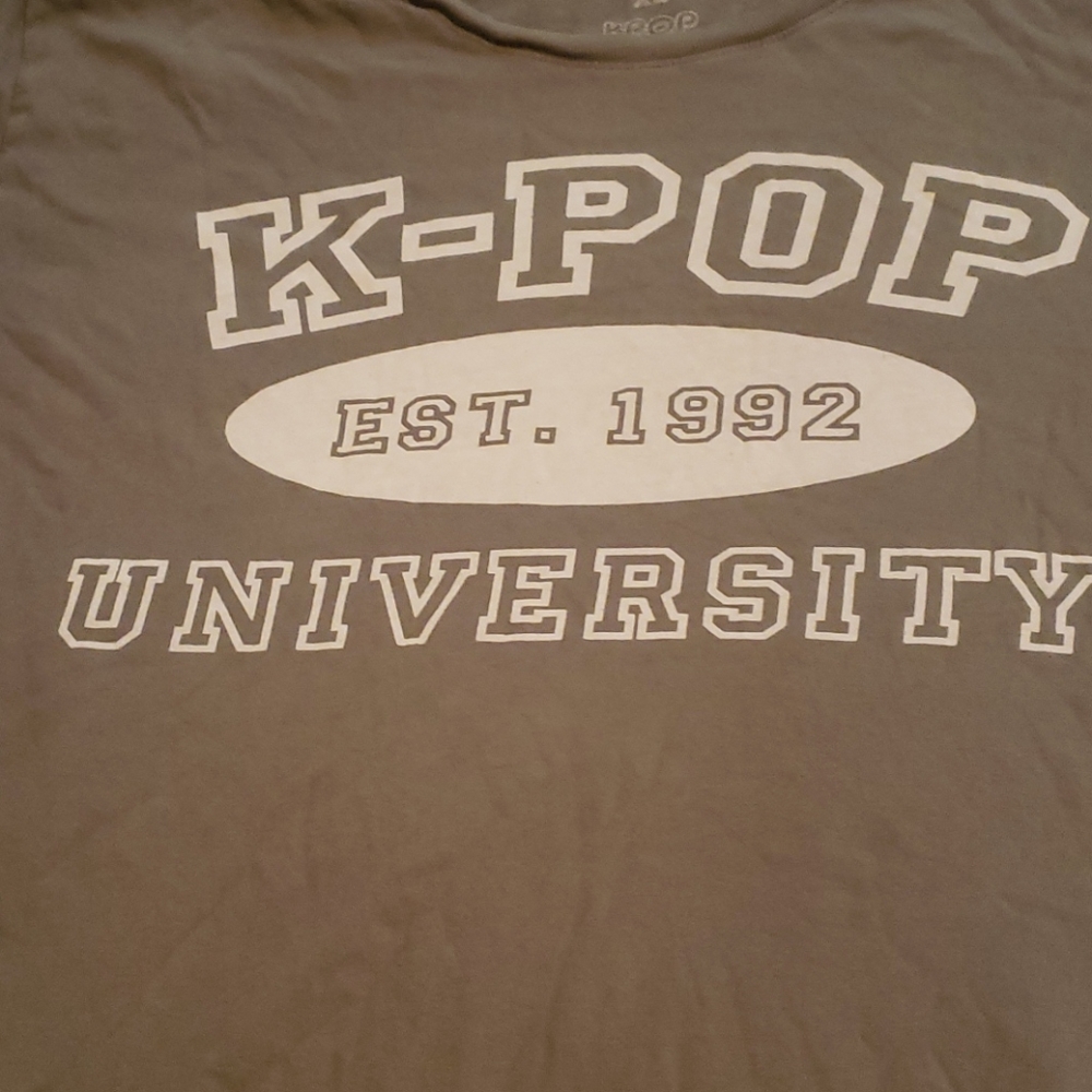 Green college style K-Pop T-shirt